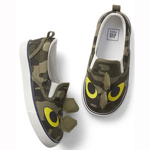 Baby Gap NWT Camo Dinosaur Slip-On Sneakers 5 6